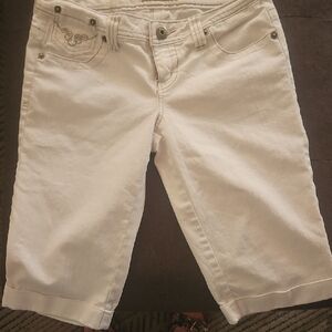 L.E.I ULTRA LOWRISE CAPRIS